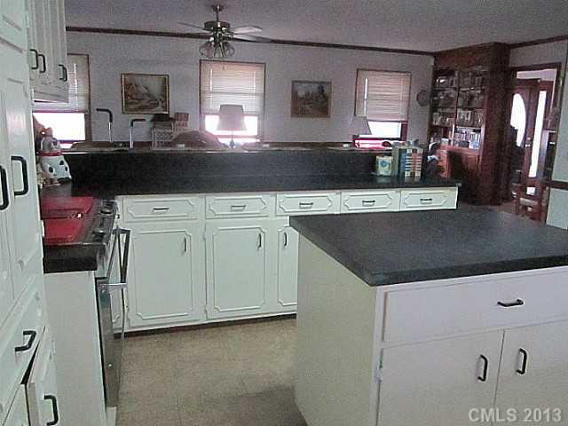 1639 Miller-Flat Road Jefferson, SC 29718 - Photo 7 of 16