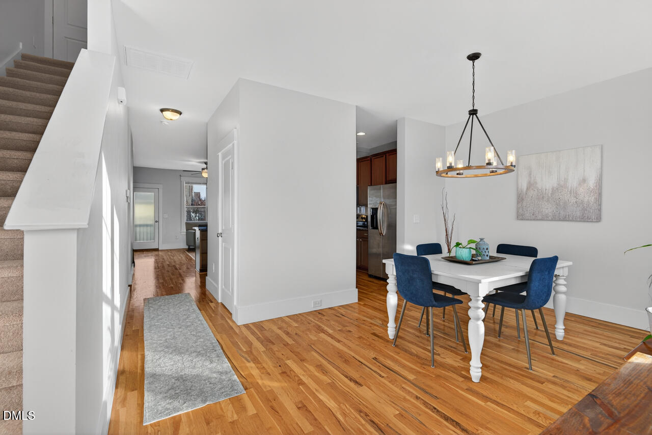 38 Owen Towne Road Chapel Hill, NC 27516 - Photo 3 of 48 04