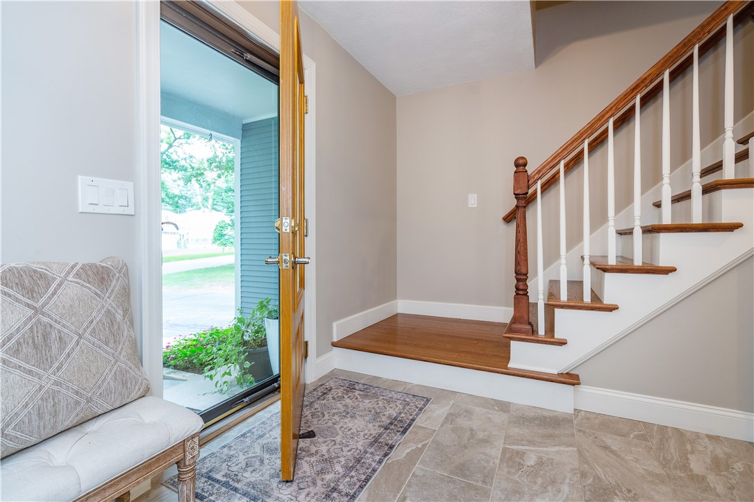 115 Dana Road North Kingstown, RI 02852 - Photo 5 of 50 Gallery Image 5