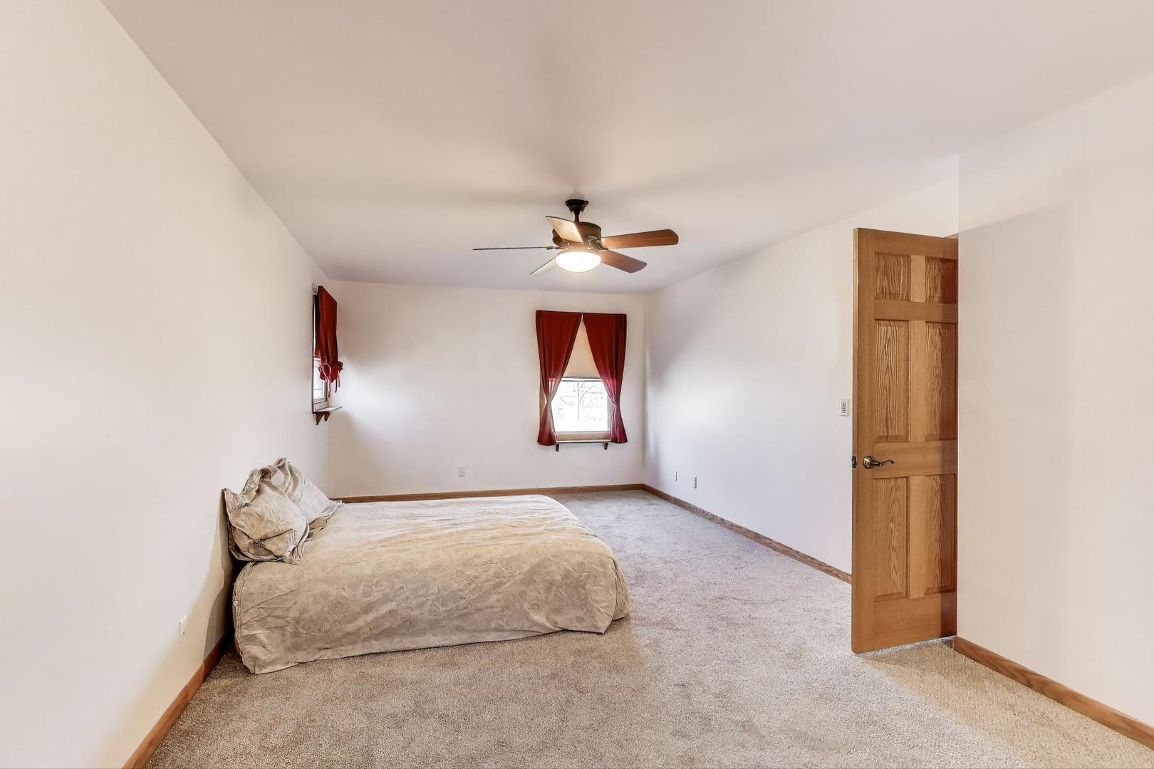 1350 Kelly Court Batavia, IL 60510 - Photo 13 of 30