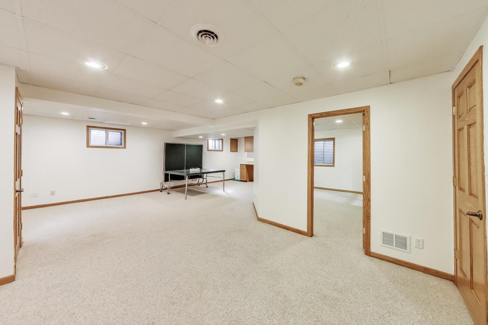 1350 Kelly Court Batavia, IL 60510 - Photo 21 of 30