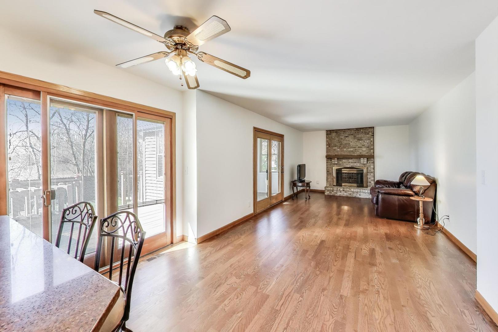 1350 Kelly Court Batavia, IL 60510 - Photo 8 of 30