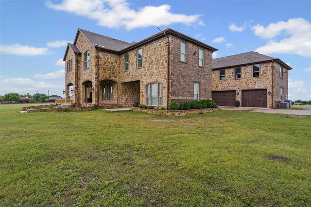 $2,800,000 | 2500 County Road 920, Crowley, TX 76036