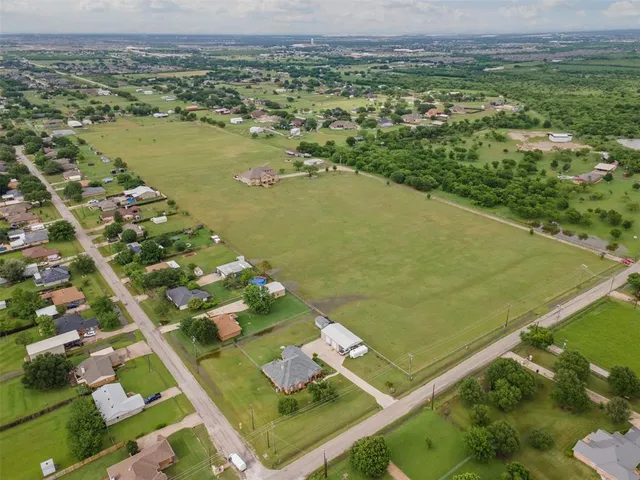 $2,800,000 | 2500 County Road 920, Crowley, TX 76036