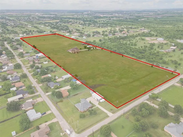 $2,800,000 | 2500 County Road 920, Crowley, TX 76036