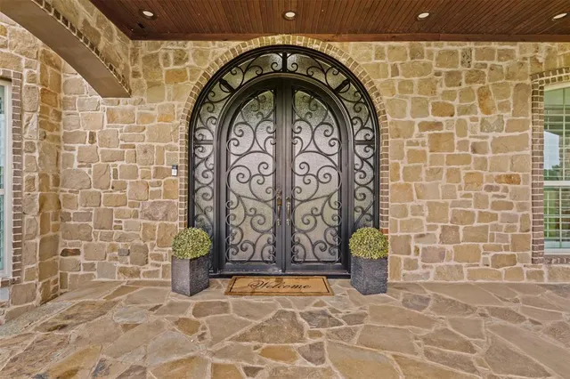 $2,800,000 | 2500 County Road 920, Crowley, TX 76036