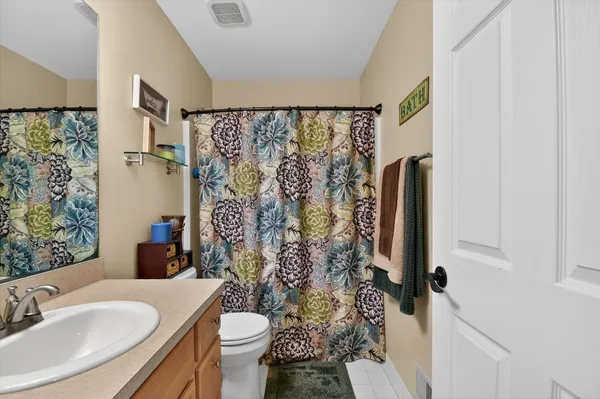 $599,000 | 7233 North Lake Orchard Drive, Gregory, MI 48137