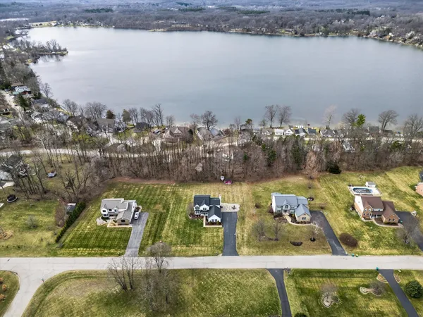 $599,000 | 7233 North Lake Orchard Drive, Gregory, MI 48137