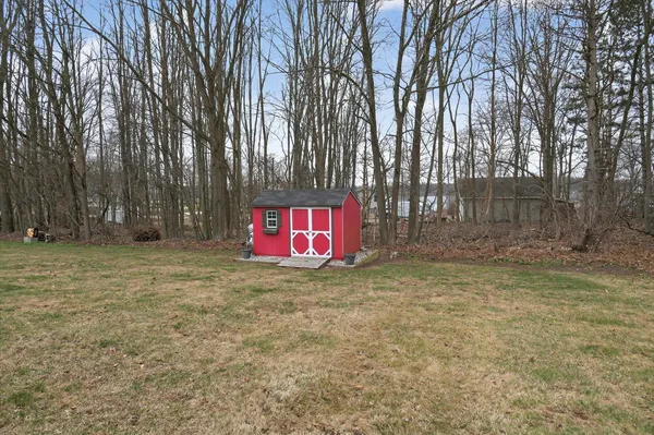 $599,000 | 7233 North Lake Orchard Drive, Gregory, MI 48137