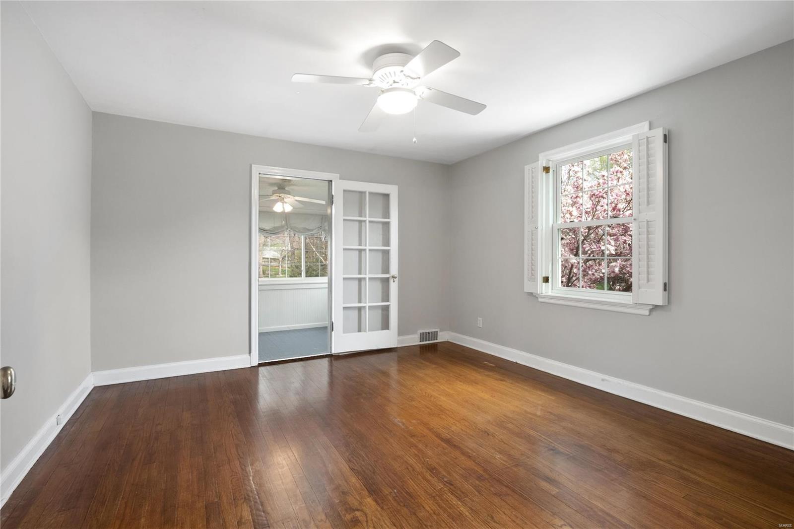 1281 Lay Road Ladue, MO 63124 - Photo 28 of 39