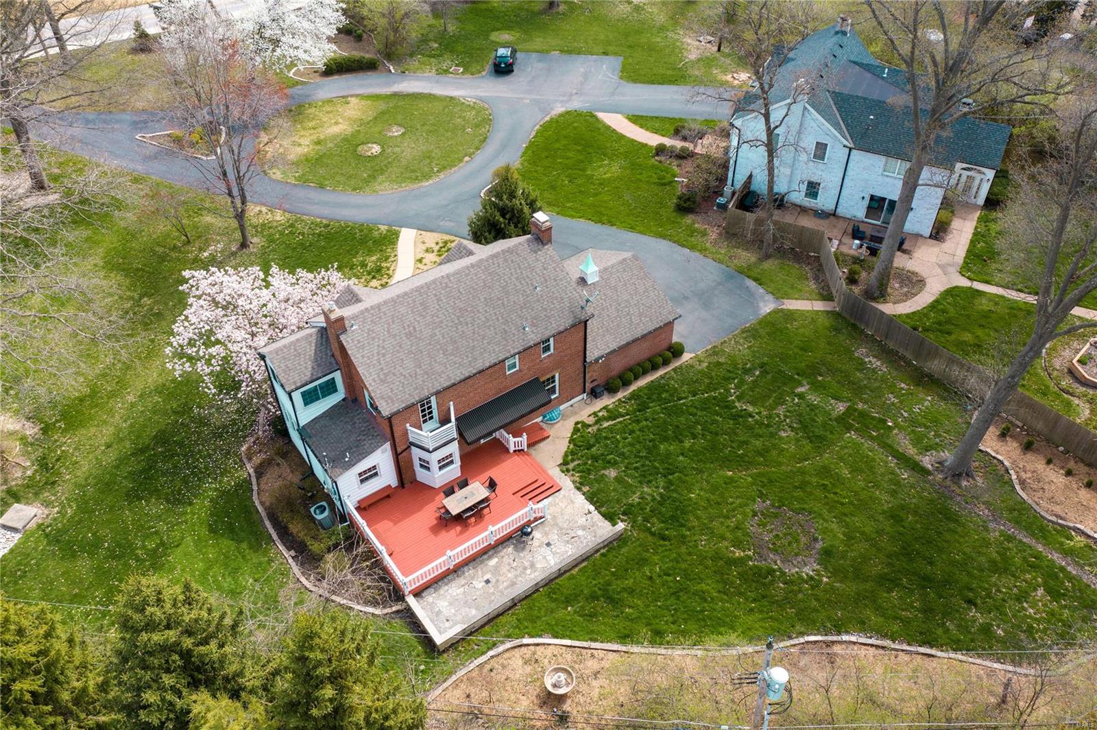 1281 Lay Road Ladue, MO 63124 - Photo 38 of 39