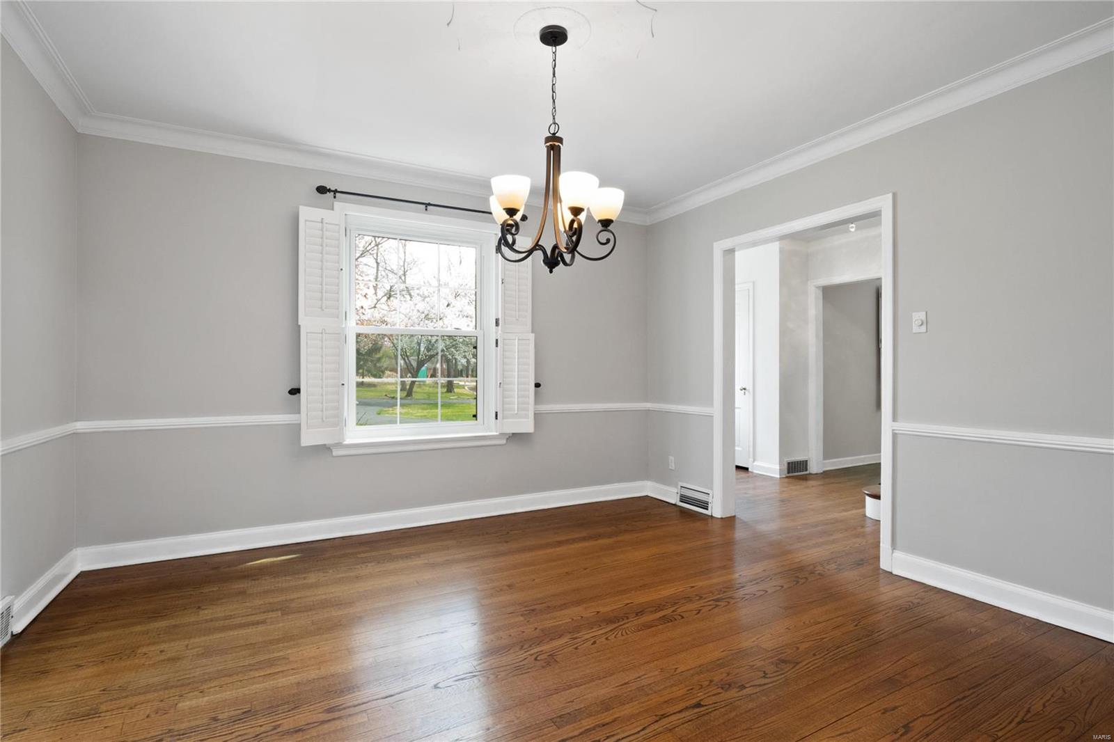 1281 Lay Road Ladue, MO 63124 - Photo 9 of 39