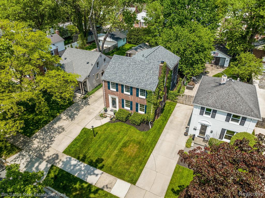 1322 Hampton Road Grosse Pointe Woods, MI 48236 - Photo 39 of 42