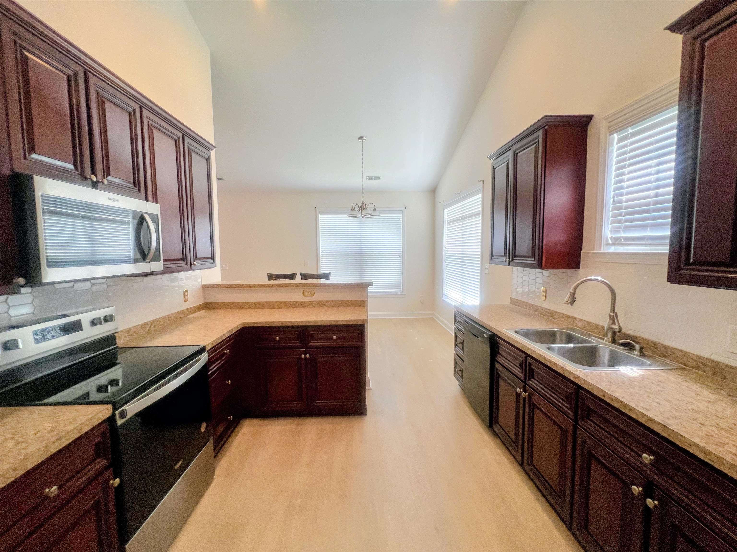 251 Colby Court Myrtle Beach, SC 29588 - Photo 5 of 16
