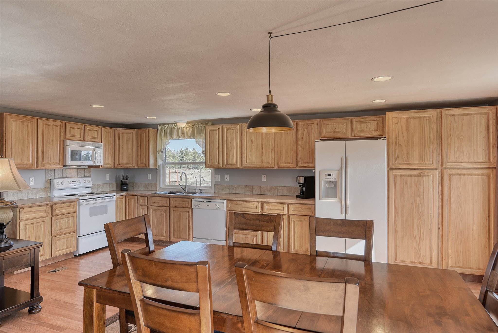 7512 North Rambo Road Spokane, WA 99224 - Photo 14 of 46