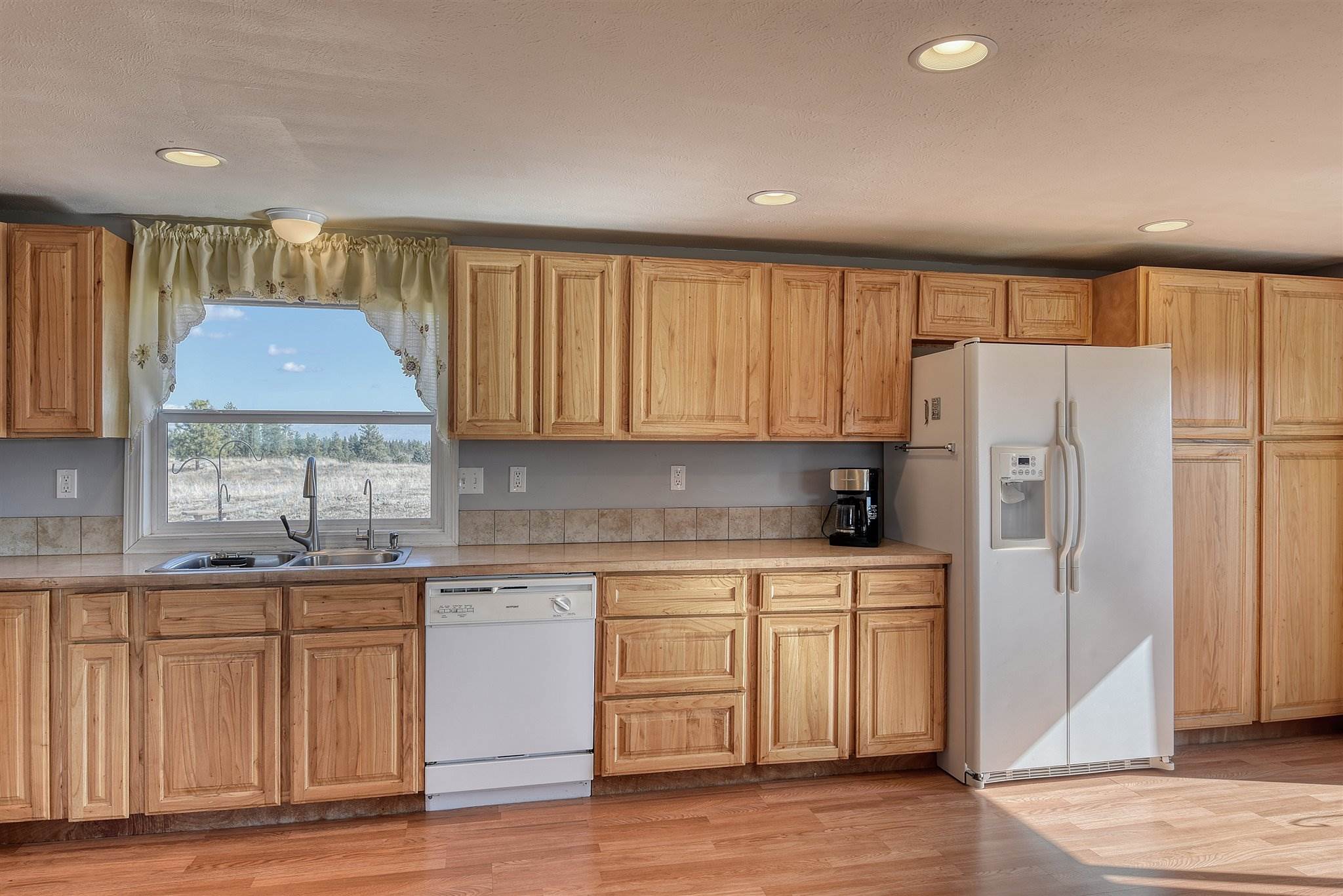 7512 North Rambo Road Spokane, WA 99224 - Photo 16 of 46