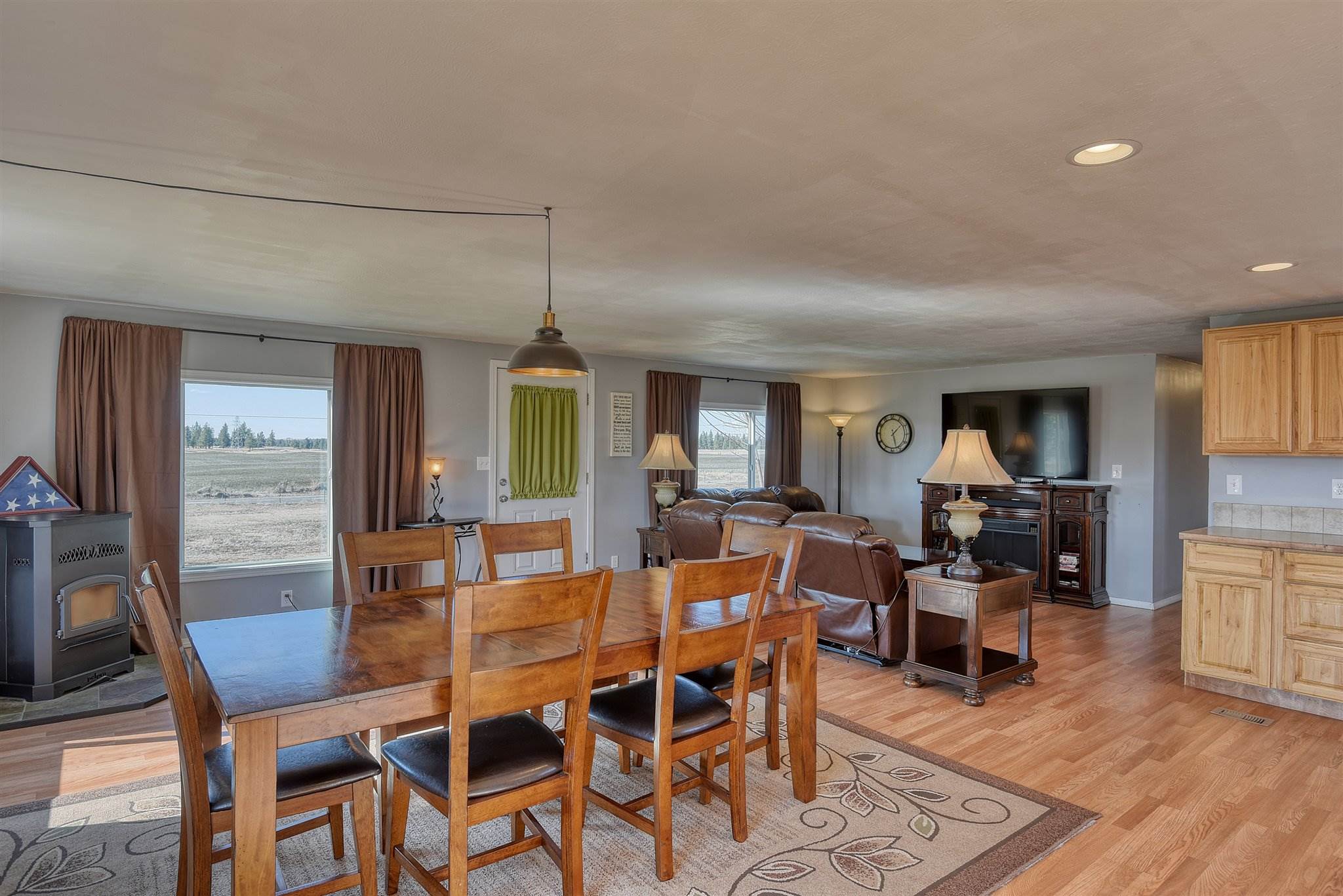 7512 North Rambo Road Spokane, WA 99224 - Photo 18 of 46