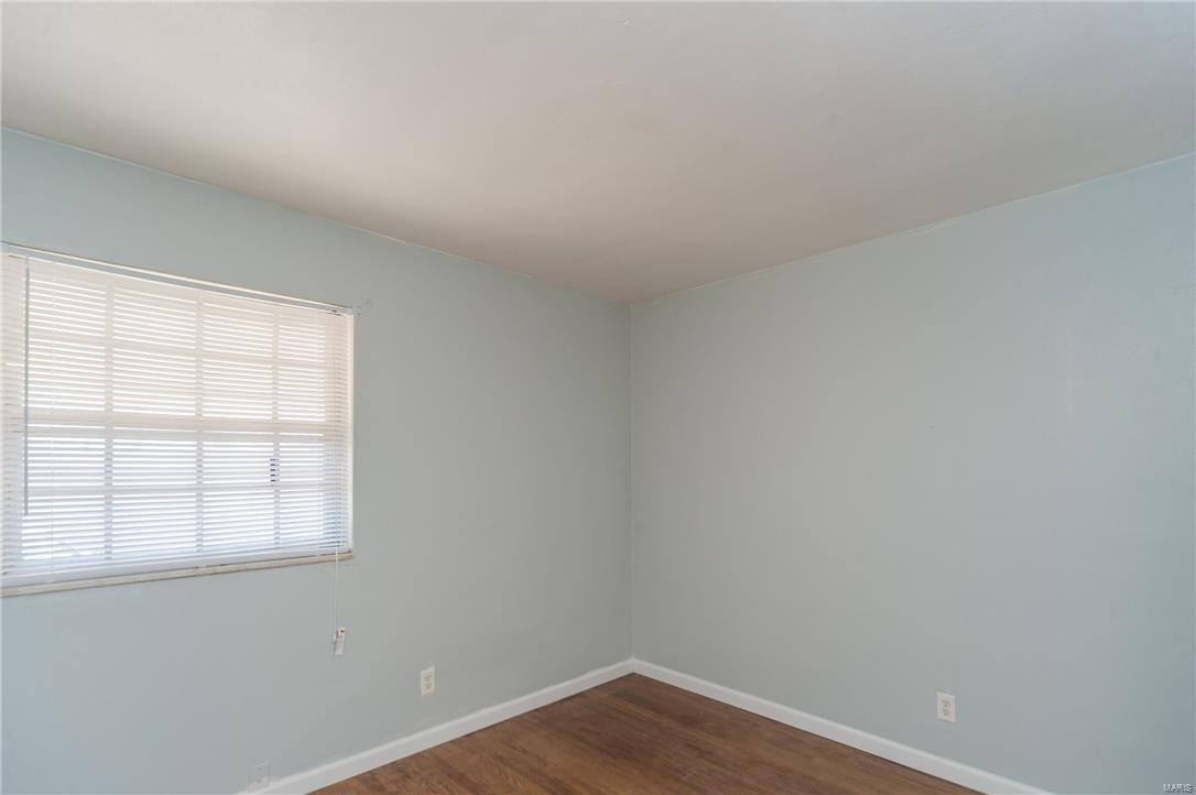 1553 Johnson Road Granite City, IL 62040 - Photo 13 of 26 Gallery Image 13