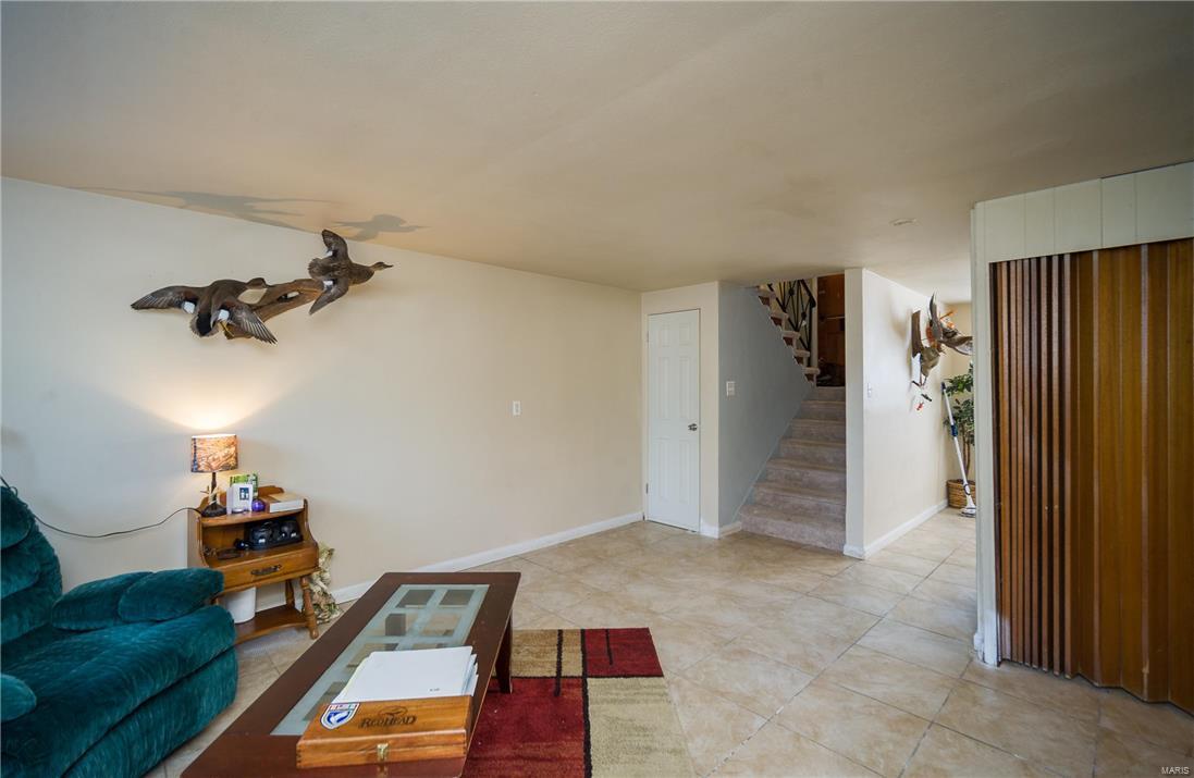 1553 Johnson Road Granite City, IL 62040 - Photo 6 of 26 Gallery Image 6