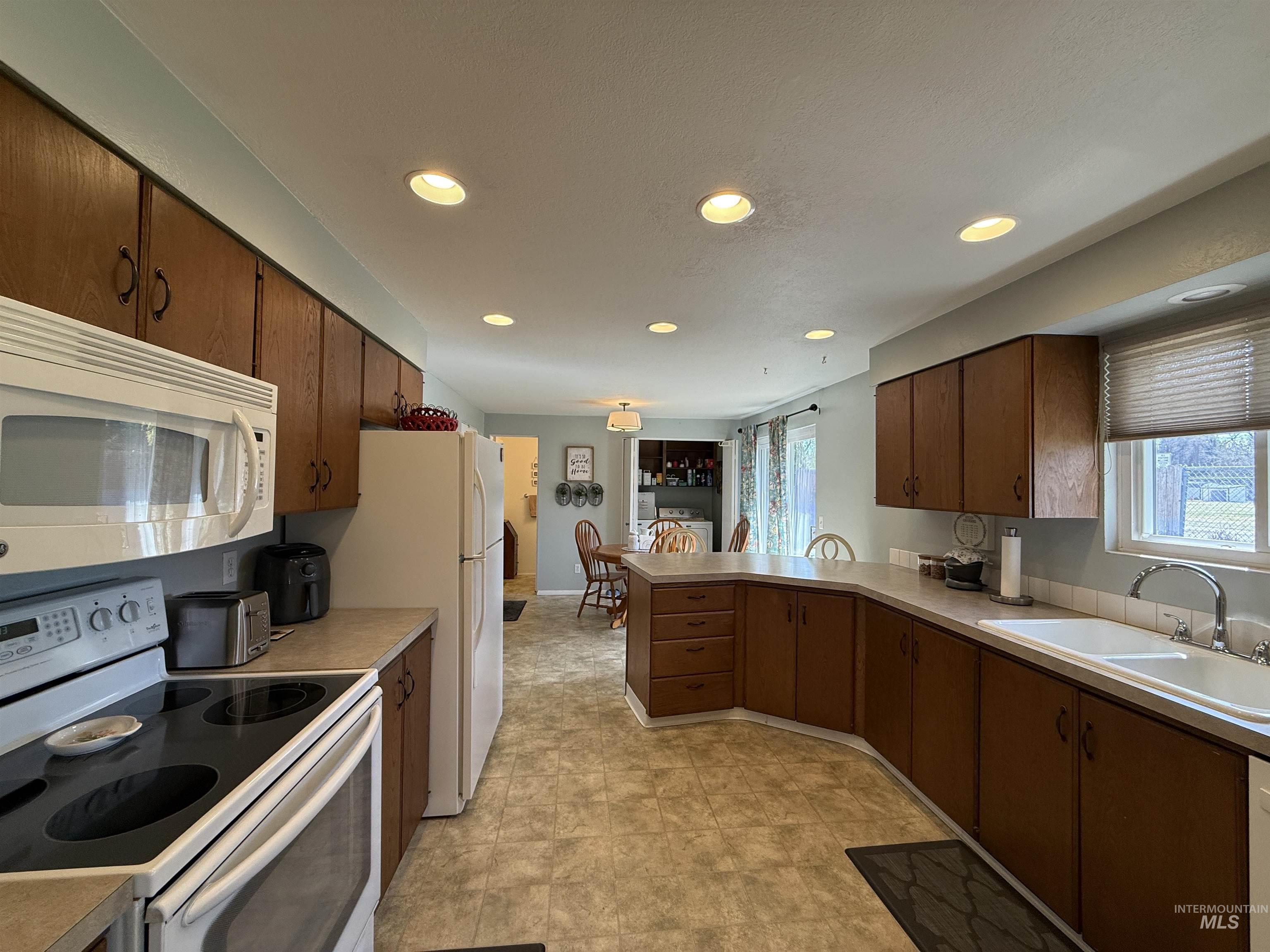 4487 West Bloom Street Boise, ID 83703 - Photo 16 of 32