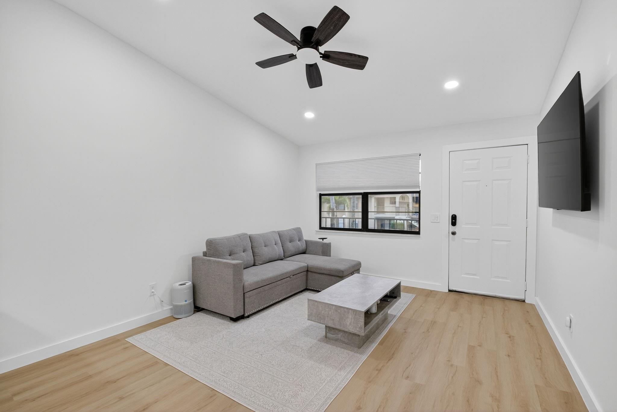 9430 Boca Cove Circle, Unit 214 Boca Raton, FL 33428 - Photo 6 of 32 Photo 6