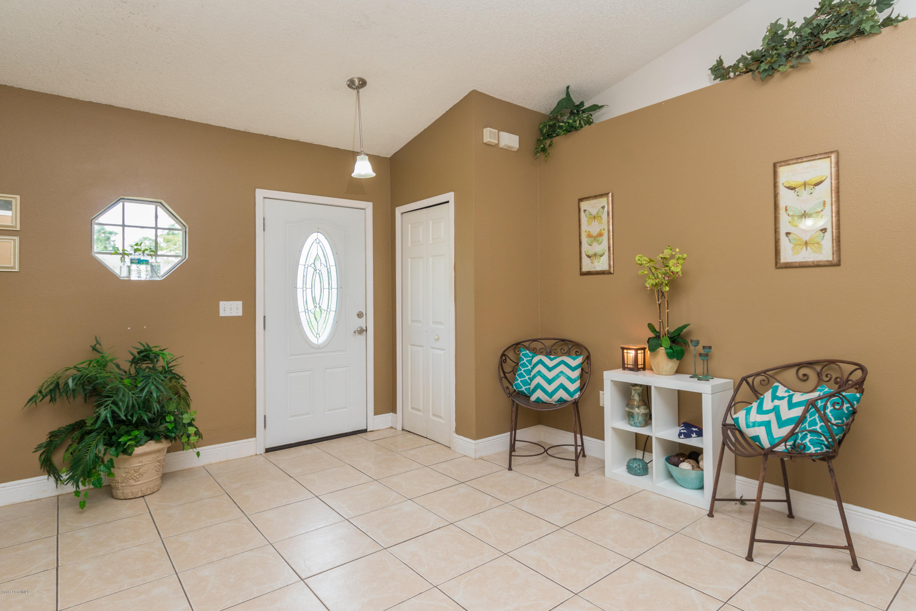 1270 Seabold Road Southwest Palm Bay, FL 32908 - Photo 3 of 18 Living/Dining