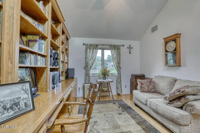 $464,900 | 223 Willowbend Court, Kingsport, TN 37660