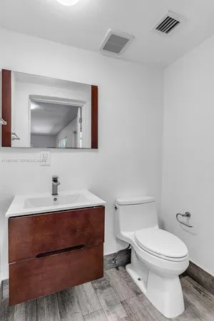 $5,200 | 12001 Southwest 41st Drive, Miami, FL 33175