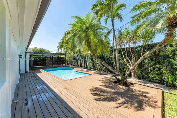 $5,200 | 12001 Southwest 41st Drive, Miami, FL 33175