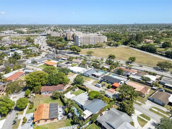 $5,200 | 12001 Southwest 41st Drive, Miami, FL 33175