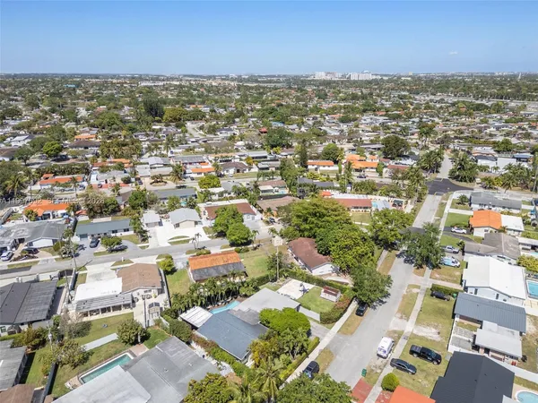 $5,200 | 12001 Southwest 41st Drive, Miami, FL 33175