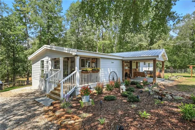 a view of a big yard