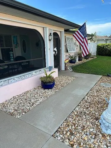 $470,000 | 4114 Yucatan Circle, Port Charlotte, FL 33948