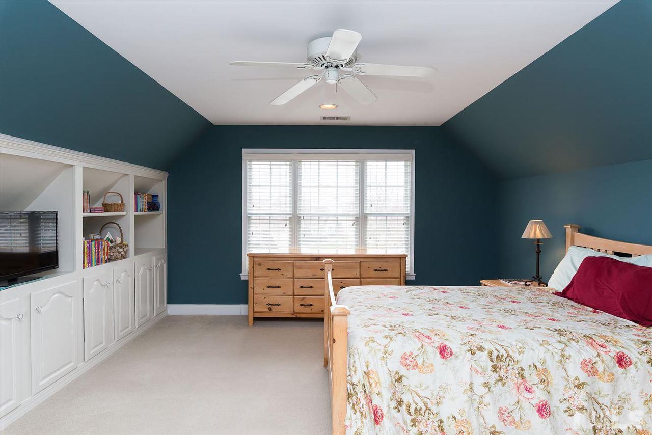 9300 Teton Pines Way Raleigh, NC 27617 - Photo 19 of 25 Gallery Image 19