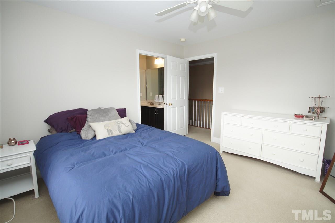 9300 Teton Pines Way Raleigh, NC 27617 - Photo 21 of 25 Gallery Image 21