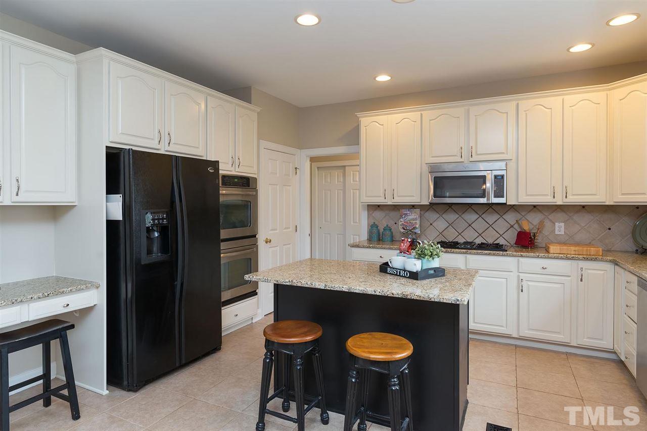 9300 Teton Pines Way Raleigh, NC 27617 - Photo 10 of 25 Gallery Image 10