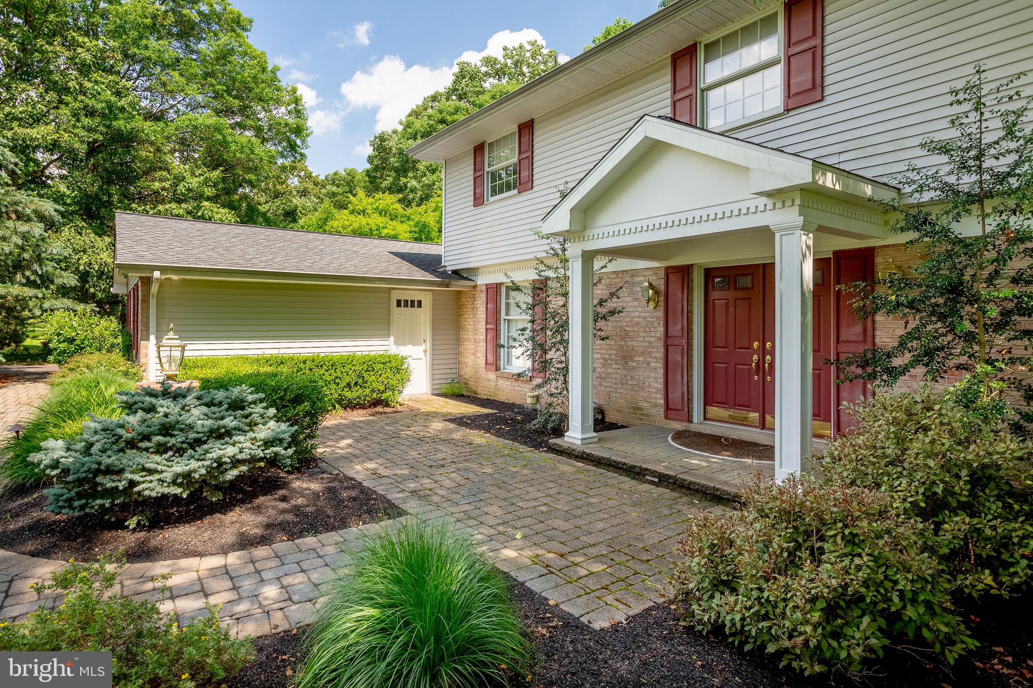 5678 South Deer Run Road Doylestown, PA 18902 - Photo 4 of 39 Gallery Image 4