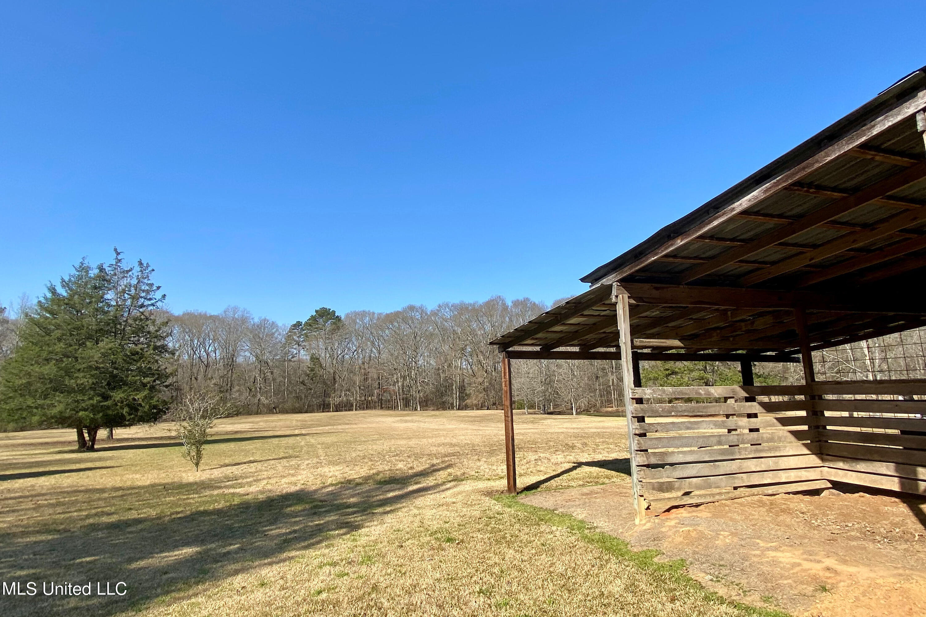 1311 South Jackson Road Terry, MS 39170 - Photo 11 of 29 IMG_2022-2-13-112249