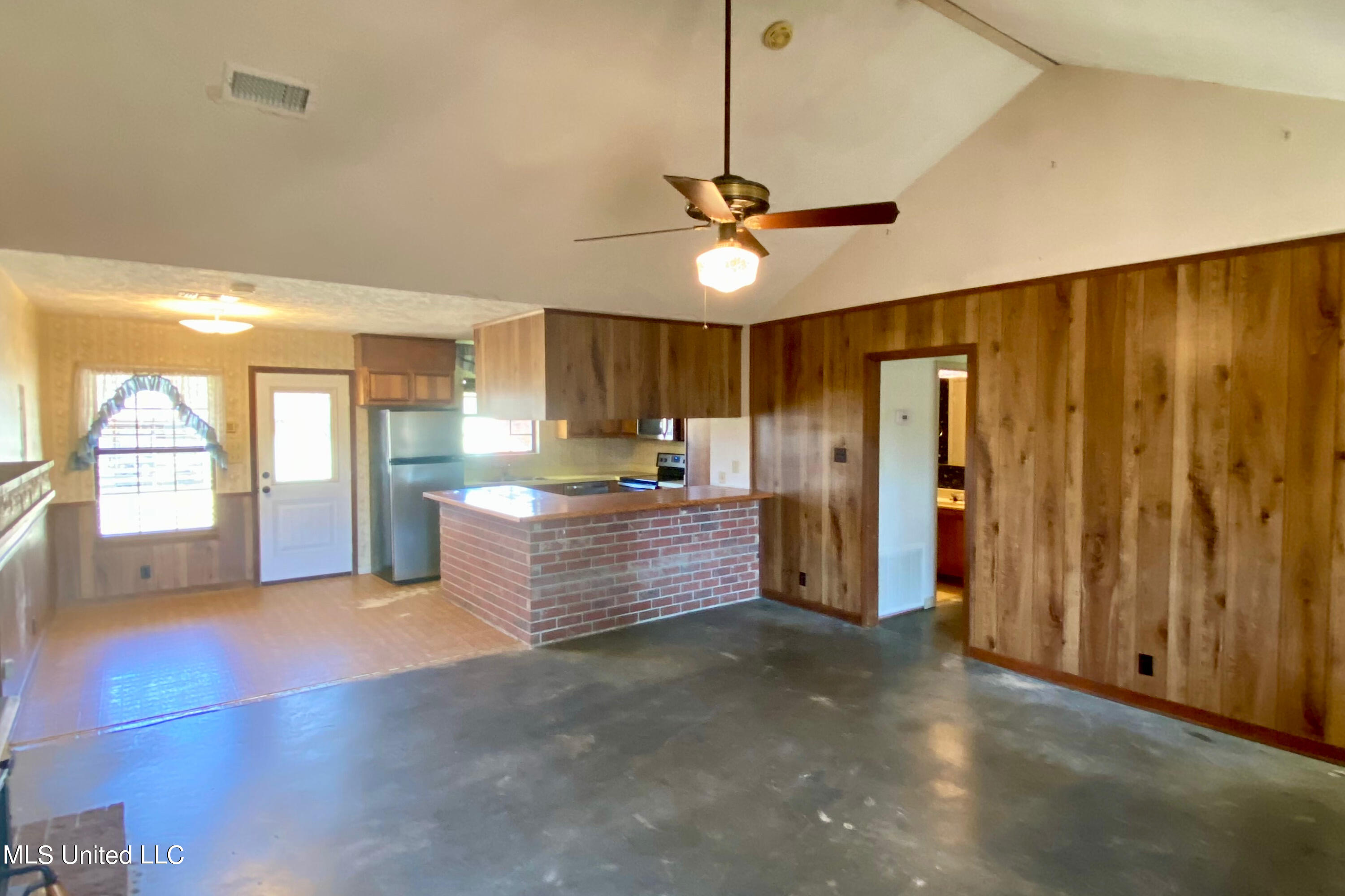 1311 South Jackson Road Terry, MS 39170 - Photo 15 of 29 IMG_2022-2-13-103103