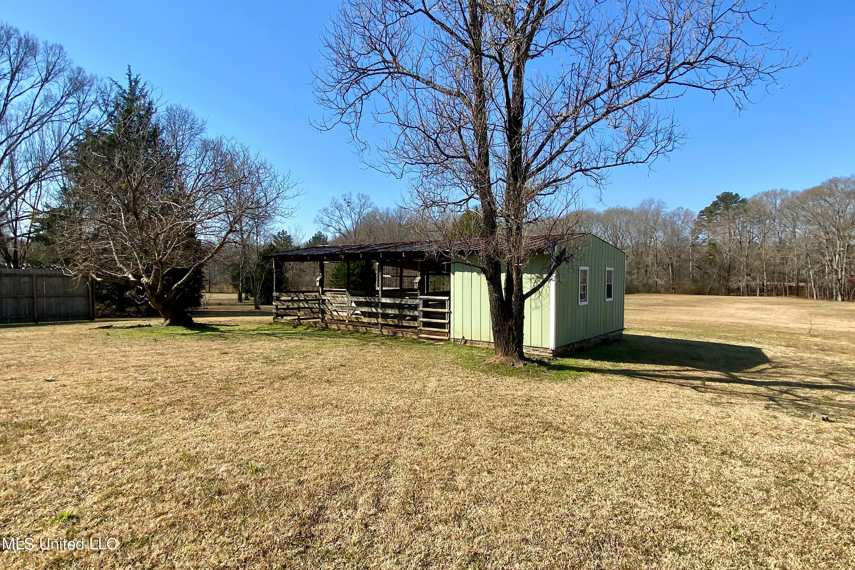 1311 South Jackson Road Terry, MS 39170 - Photo 4 of 29 IMG_2022-2-13-102516