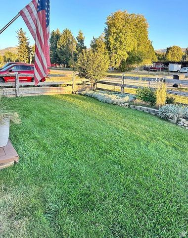 287 South 100 East Spring City, UT 84662 - Photo 8 of 44 View of yard