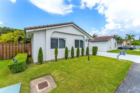 $675,000 | 11186 Southwest 75th Terrace, Miami, FL 33173