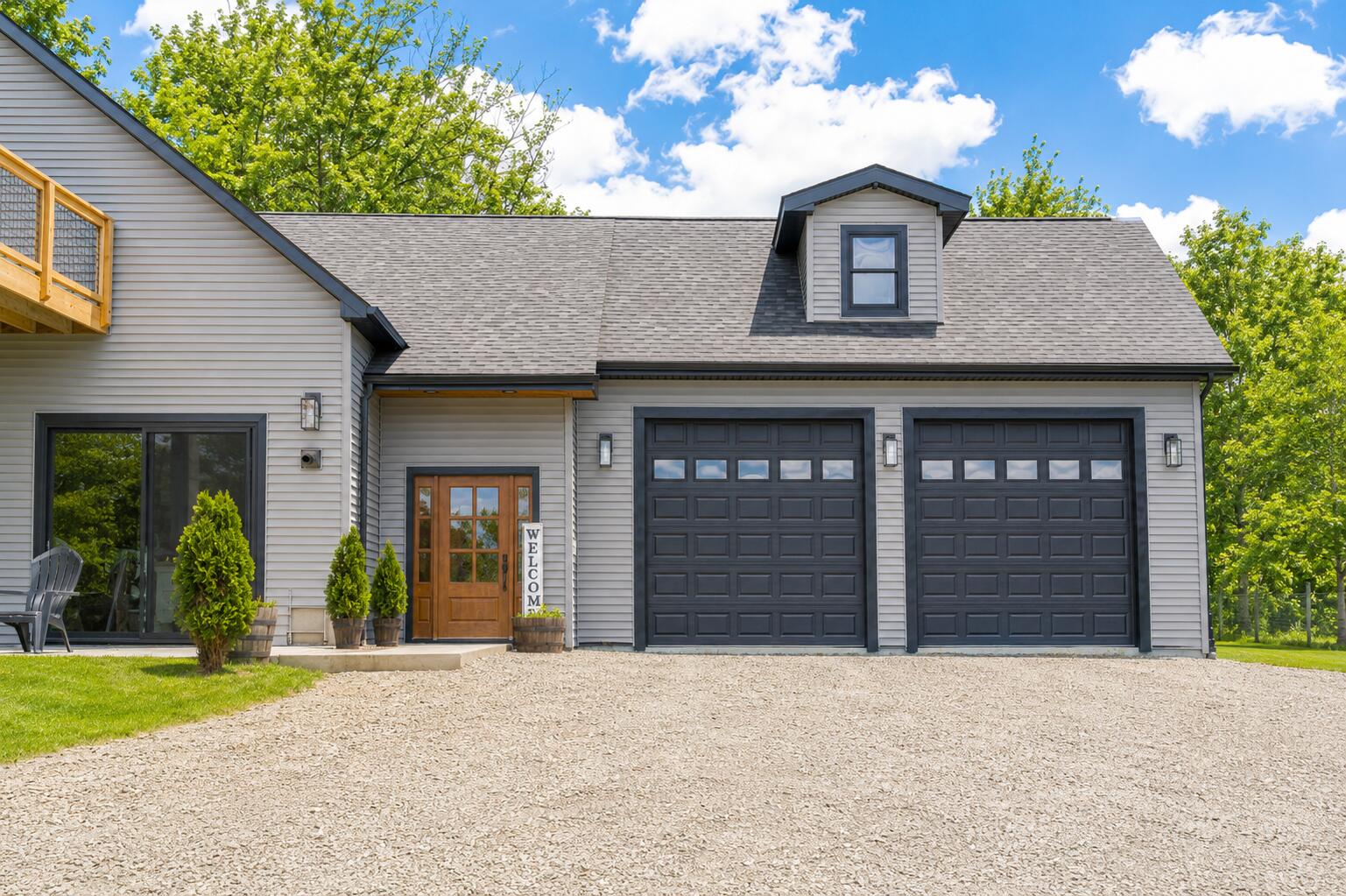 967 Newbury Neck Road Surry, ME 04684 - Photo 6 of 46 Garage space