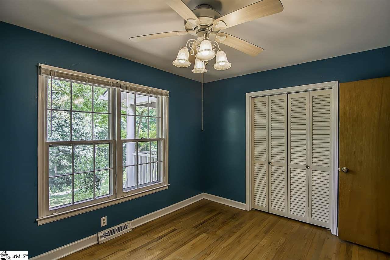 1095 Farrs Bridge Road Greenville, SC 29611 - Photo 27 of 36 Gallery Image 27