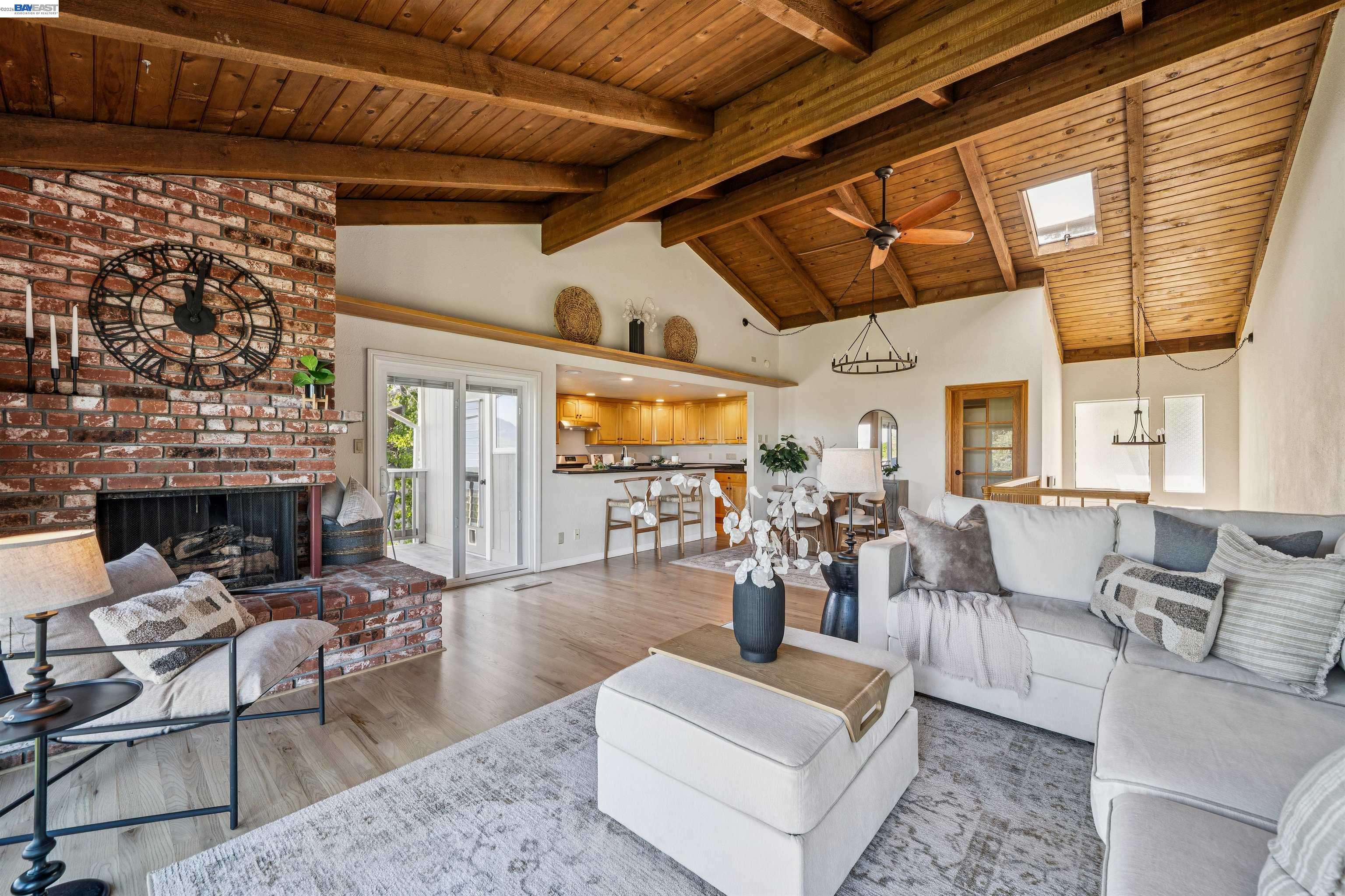 471 Ridgeview Drive Pleasant Hill, CA 94523 - Photo 2 of 41