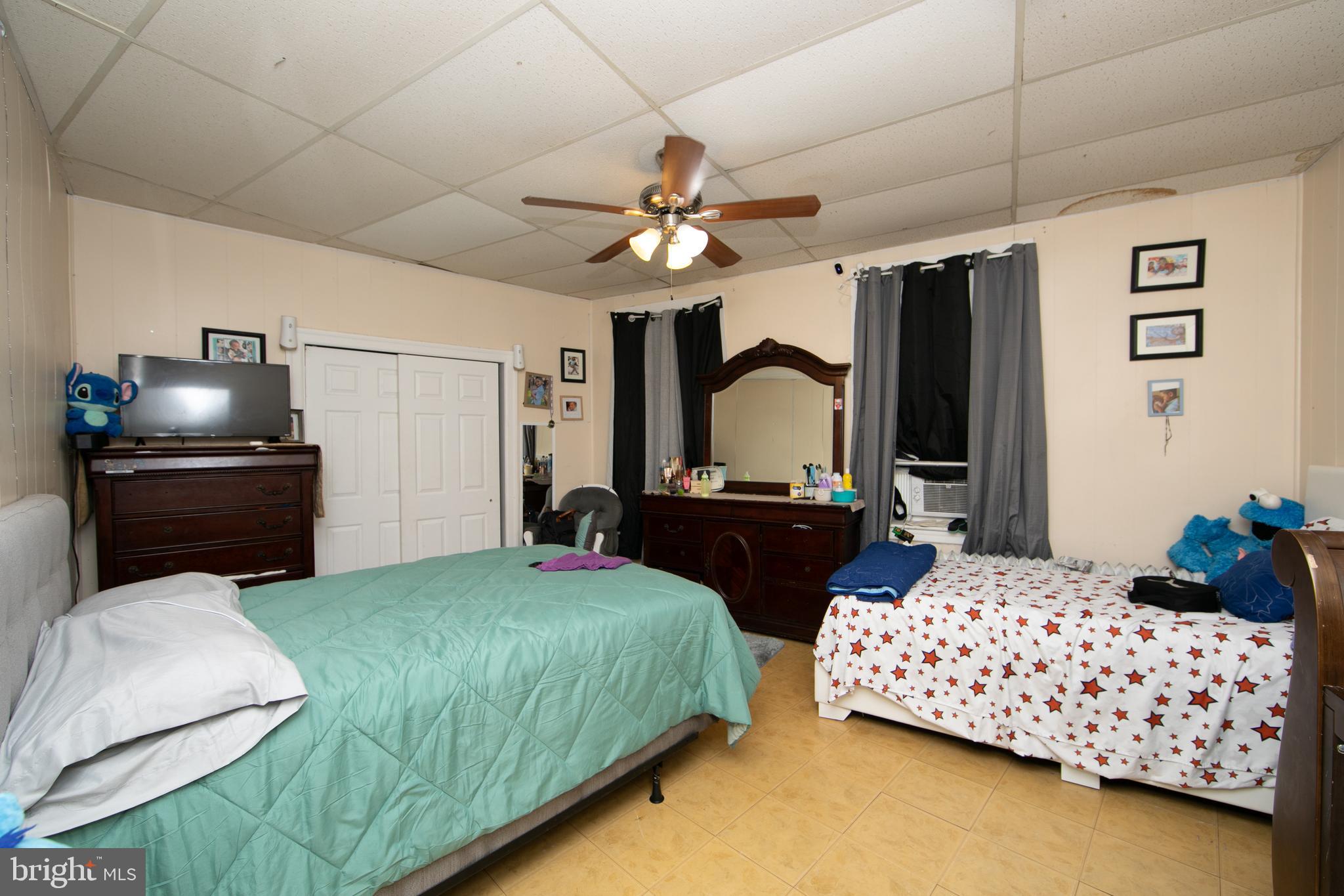 1574 Mt Ephraim Avenue Camden, NJ 08104 - Photo 40 of 54