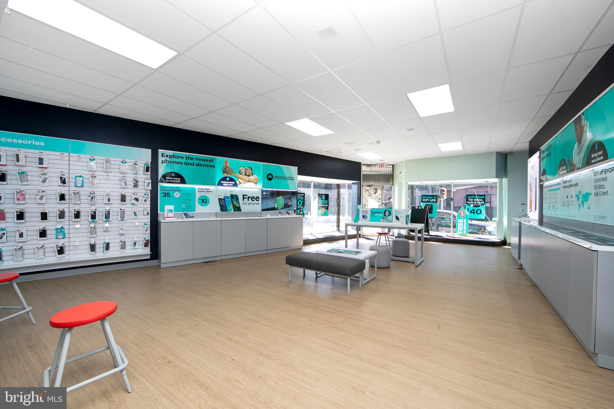 1574 Mt Ephraim Avenue Camden, NJ 08104 - Photo 7 of 54 a living room with furniture and a large window