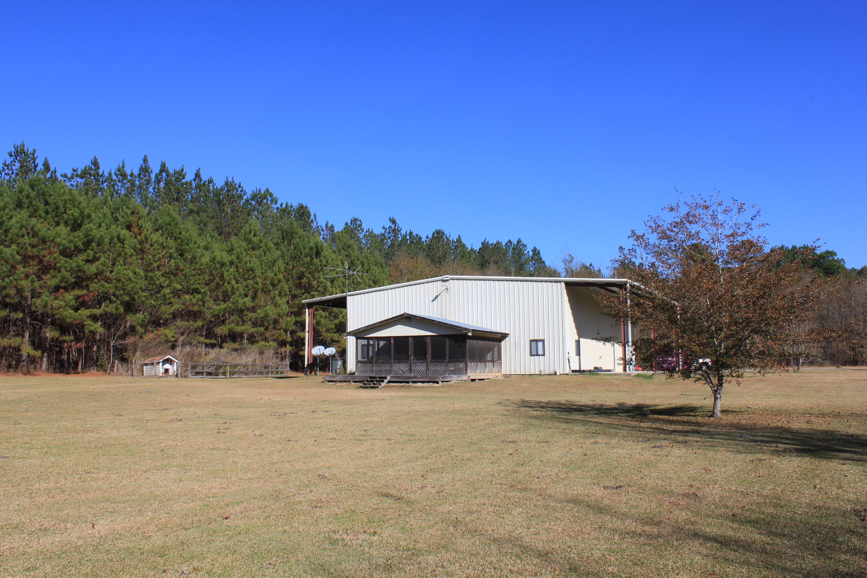 912 Sugar Hill Road St. George, SC 29477 - Photo 4 of 25 IMG_1511