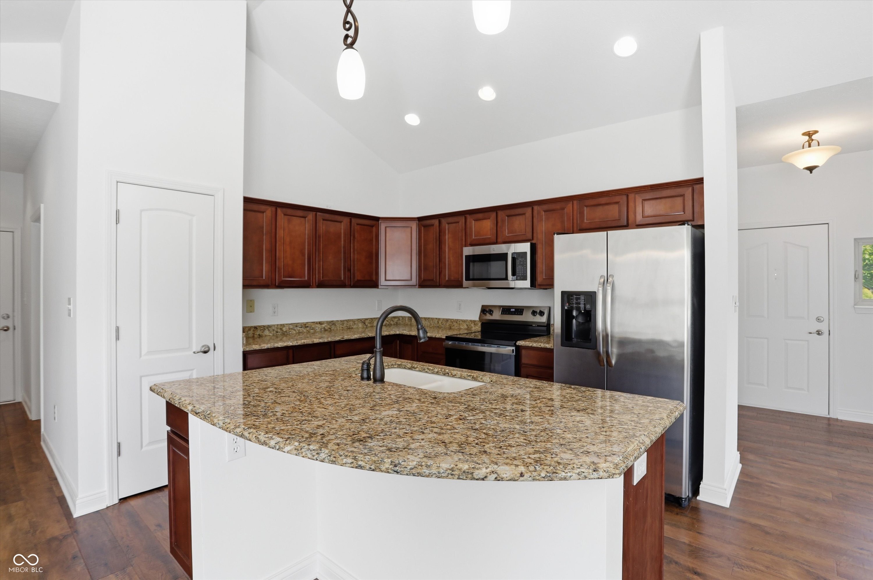 13905 Rue Royale Lane, Unit 48 McCordsville, IN 46055 - Photo 19 of 51