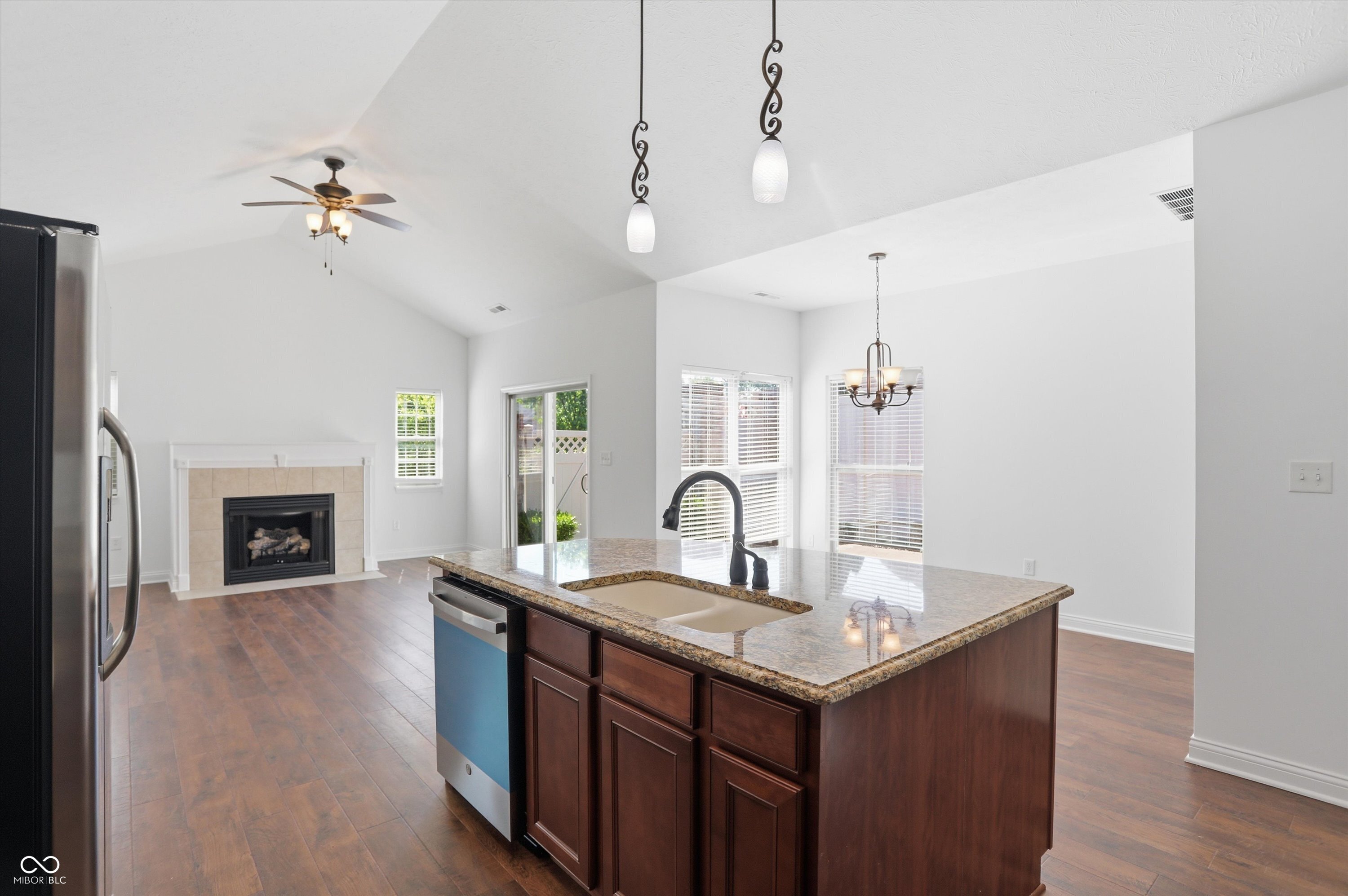 13905 Rue Royale Lane, Unit 48 McCordsville, IN 46055 - Photo 25 of 51